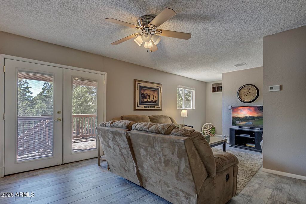 Image 8 of property listing at 701 N WILLIAM TELL Circle, Payson, AZ 85541