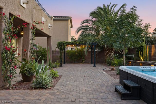 3744 White Lion Lane, North Las Vegas, NV 89084