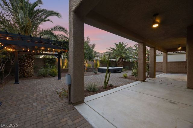 3744 White Lion Lane, North Las Vegas, NV 89084
