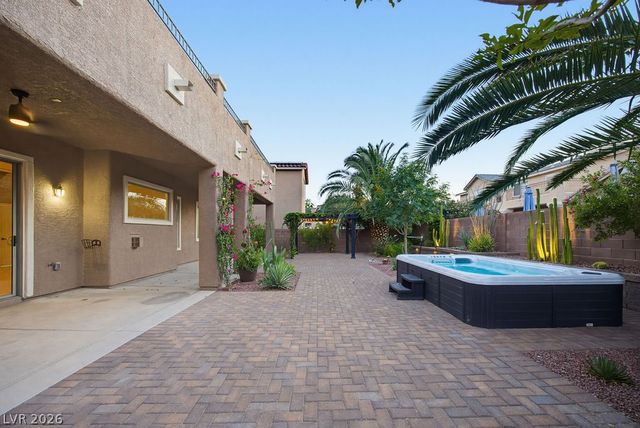 3744 White Lion Lane, North Las Vegas, NV 89084