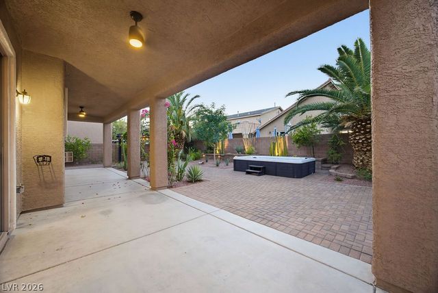 3744 White Lion Lane, North Las Vegas, NV 89084