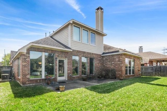 13615 Rainwater Drive, Pearland, TX 77584