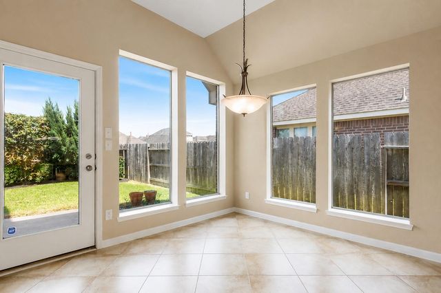 13615 Rainwater Drive, Pearland, TX 77584