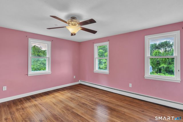 21 Fairfield Drive, Woodstock, CT 06281