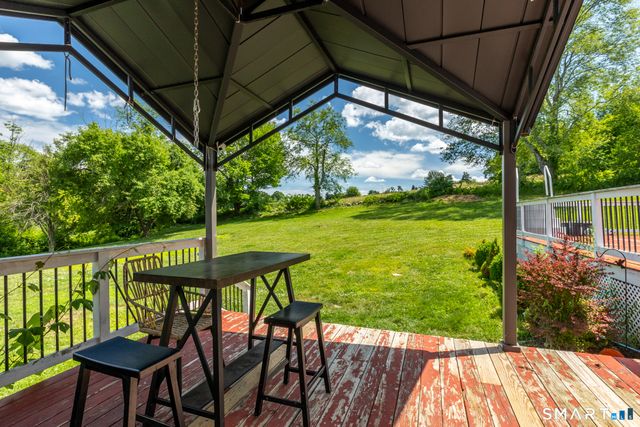 21 Fairfield Drive, Woodstock, CT 06281