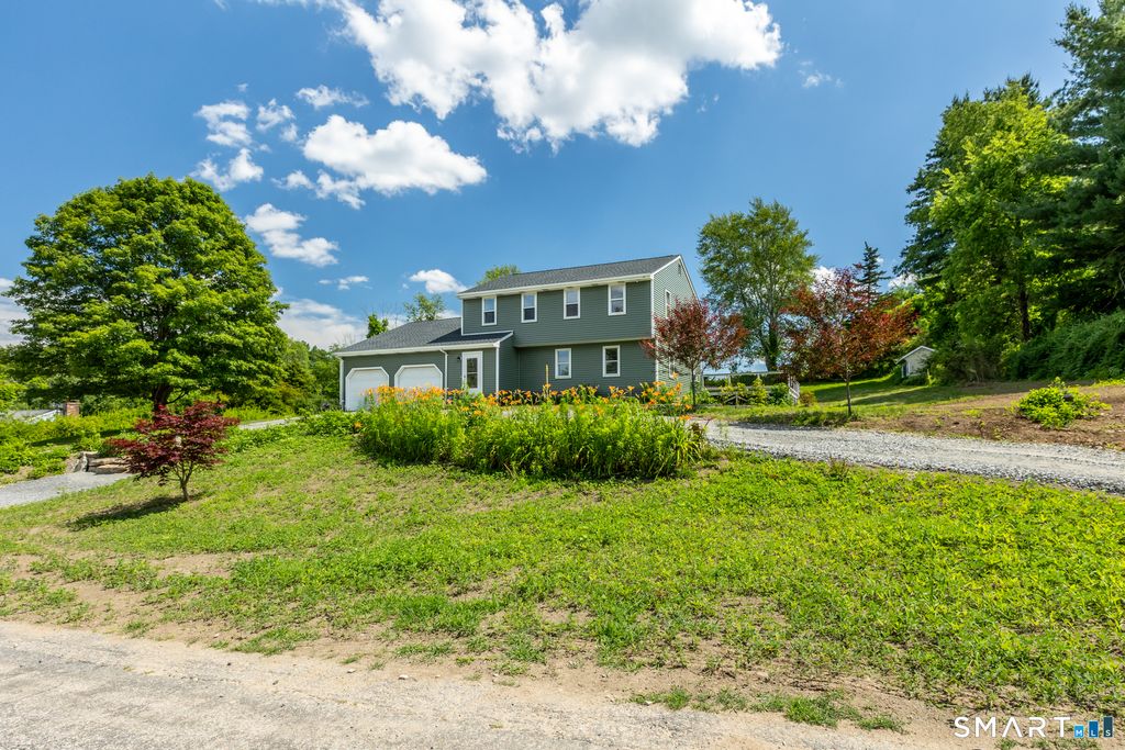 21 Fairfield Drive, Woodstock, CT 06281