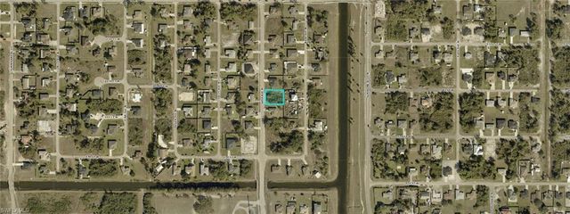 906 SARA AVE N, Lehigh Acres, FL 33971
