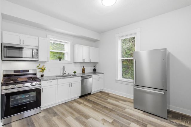 1986 Fairfax Avenue, Cincinnati, OH 45207