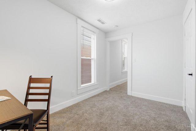 1986 Fairfax Avenue, Cincinnati, OH 45207