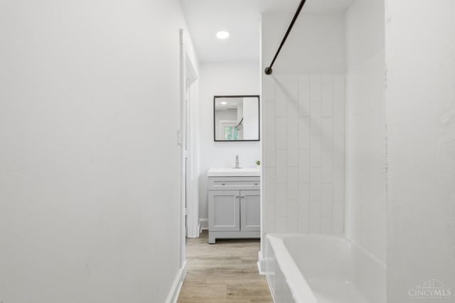 1986 Fairfax Avenue, Cincinnati, OH 45207