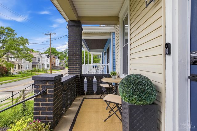 1986 Fairfax Avenue, Cincinnati, OH 45207