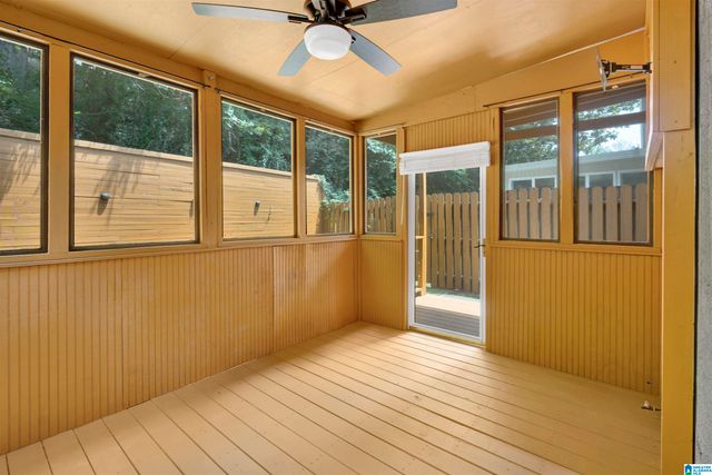 5426 WHISPER WOOD CIRCLE, Hoover, AL 35226