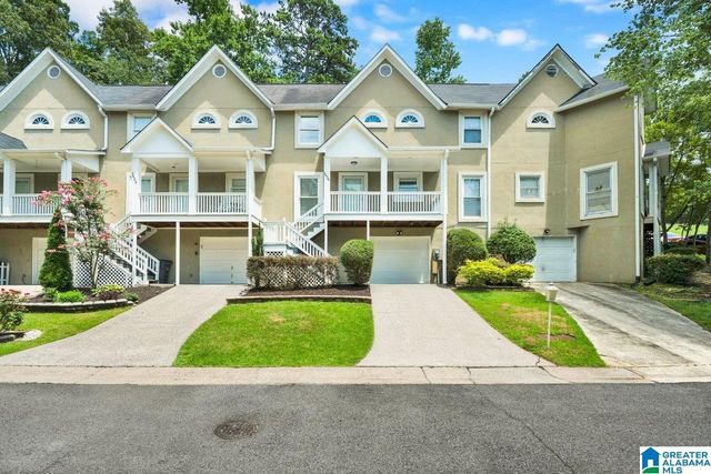 5426 WHISPER WOOD CIRCLE, Hoover, AL 35226