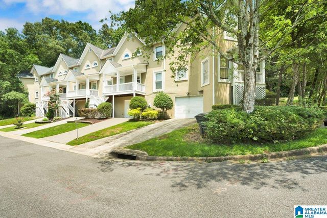 5426 WHISPER WOOD CIRCLE, Hoover, AL 35226