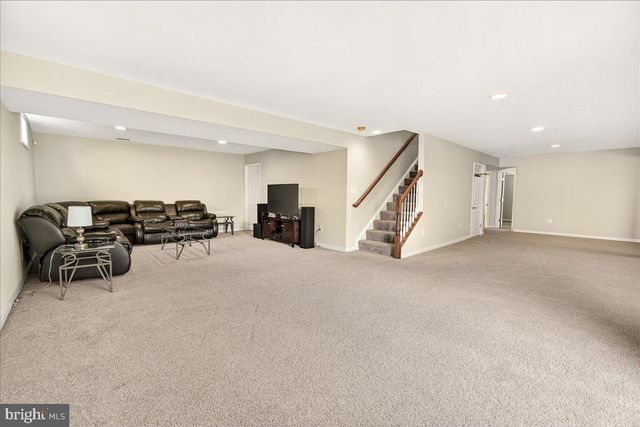 6322 MEANDERING WOODS CT, Frederick, MD 21701