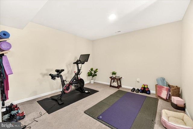 6322 MEANDERING WOODS CT, Frederick, MD 21701
