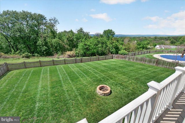 6322 MEANDERING WOODS CT, Frederick, MD 21701