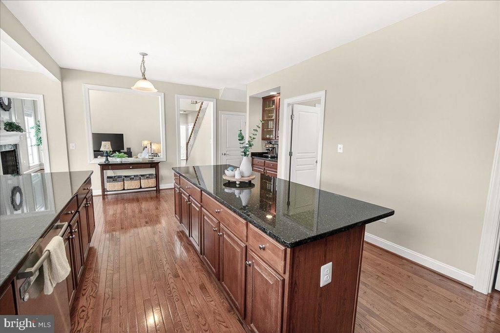 Image 14 of property listing at 6322 MEANDERING WOODS CT, Frederick, MD 21701