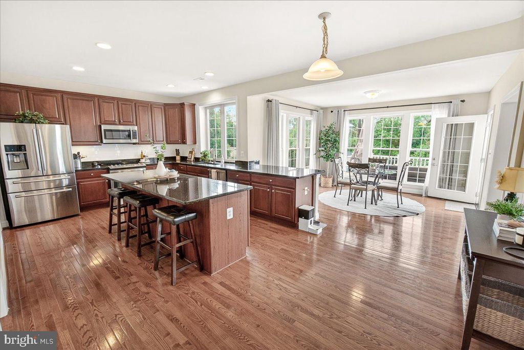 Image 17 of property listing at 6322 MEANDERING WOODS CT, Frederick, MD 21701