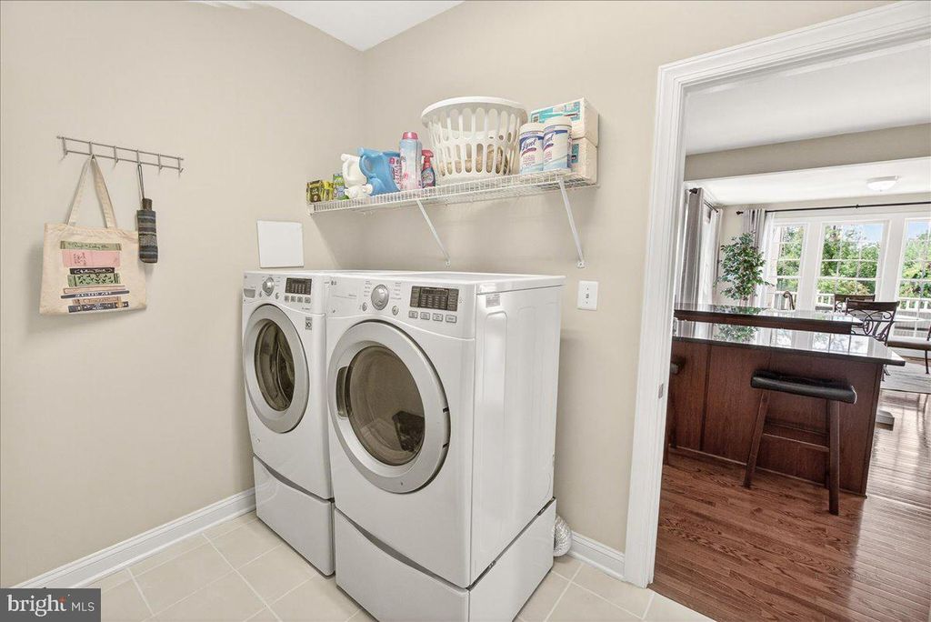 Image 23 of property listing at 6322 MEANDERING WOODS CT, Frederick, MD 21701