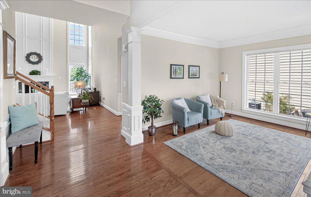 Image 5 of property listing at 6322 MEANDERING WOODS CT, Frederick, MD 21701