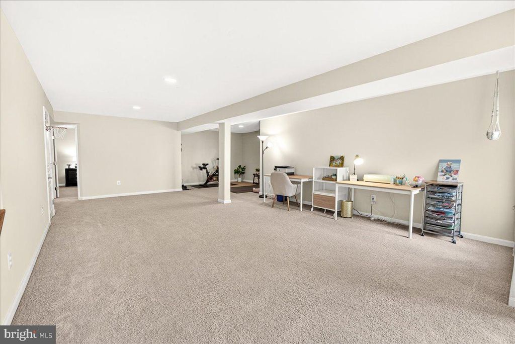 Image 45 of property listing at 6322 MEANDERING WOODS CT, Frederick, MD 21701