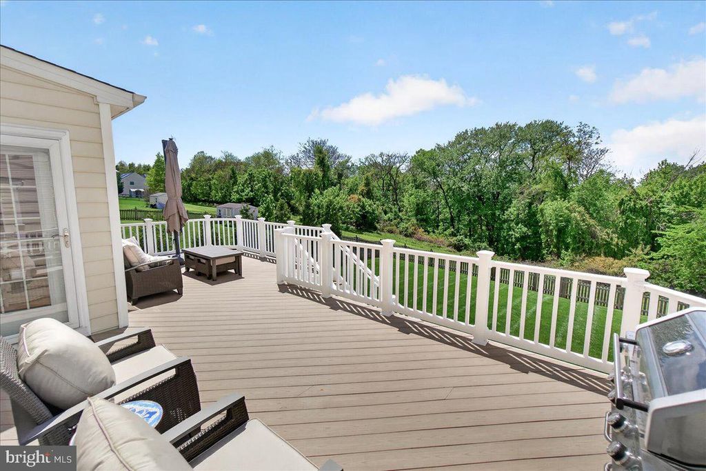 Image 56 of property listing at 6322 MEANDERING WOODS CT, Frederick, MD 21701