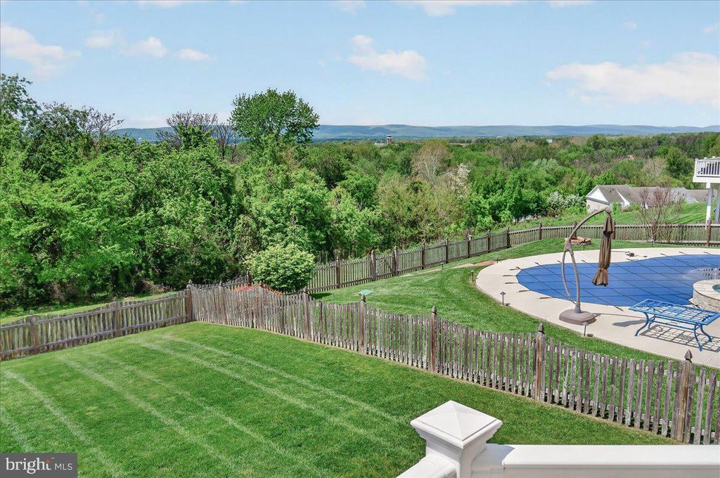 Image 64 of property listing at 6322 MEANDERING WOODS CT, Frederick, MD 21701