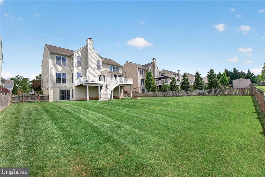 Image 67 of property listing at 6322 MEANDERING WOODS CT, Frederick, MD 21701