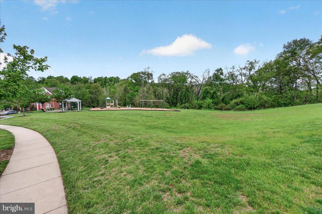 Image 73 of property listing at 6322 MEANDERING WOODS CT, Frederick, MD 21701