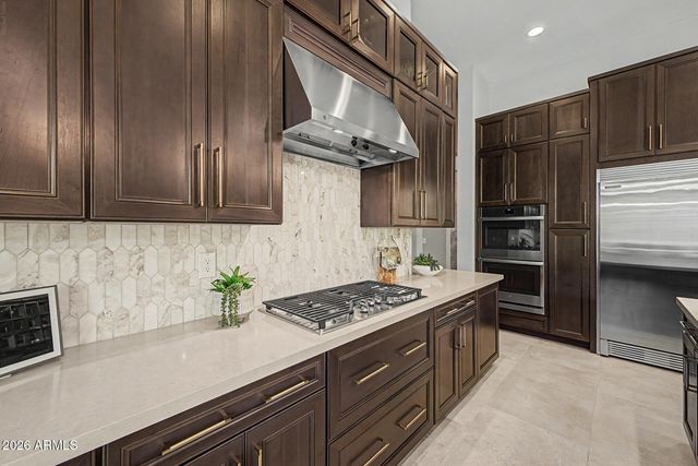 9237 W PARKSIDE Lane, Peoria, AZ 85383