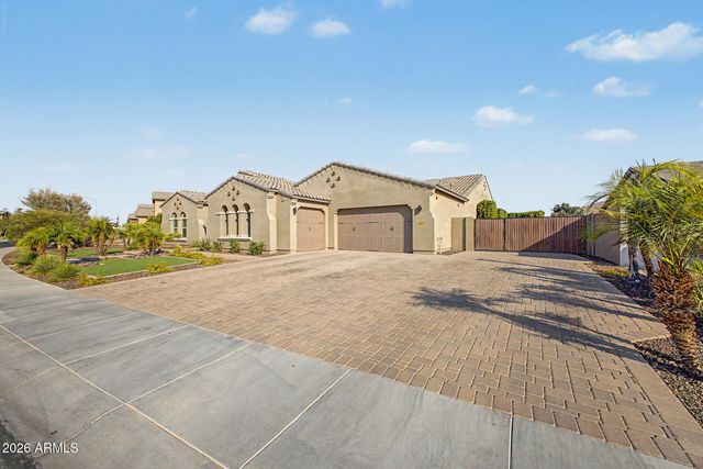 9237 W PARKSIDE Lane, Peoria, AZ 85383