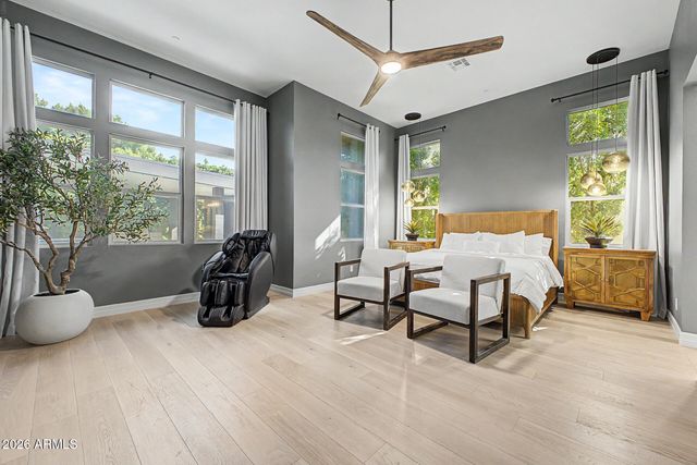 9237 W PARKSIDE Lane, Peoria, AZ 85383