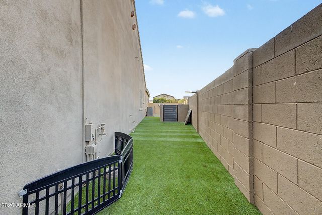 9237 W PARKSIDE Lane, Peoria, AZ 85383