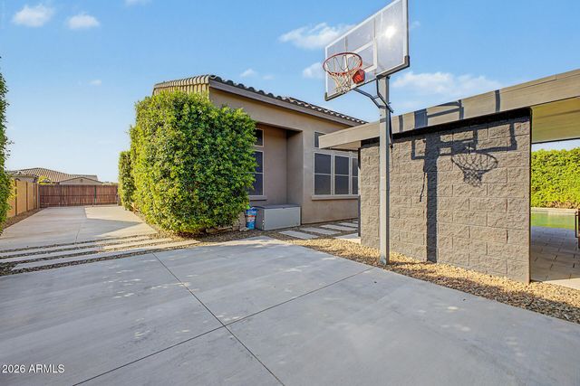 9237 W PARKSIDE Lane, Peoria, AZ 85383