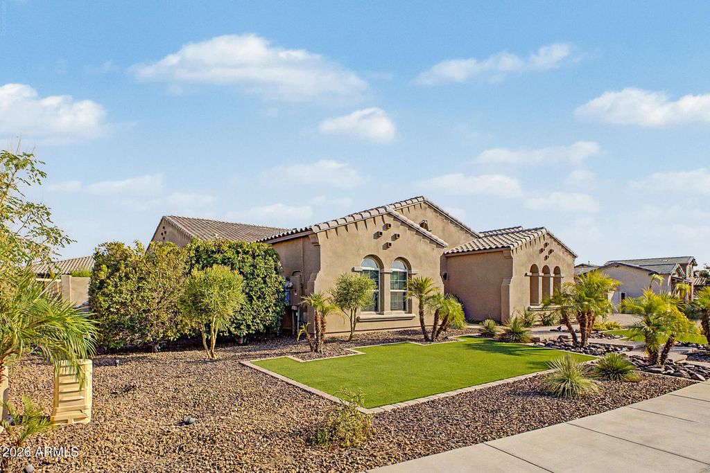 9237 W PARKSIDE Lane, Peoria, AZ 85383 — photo 4
