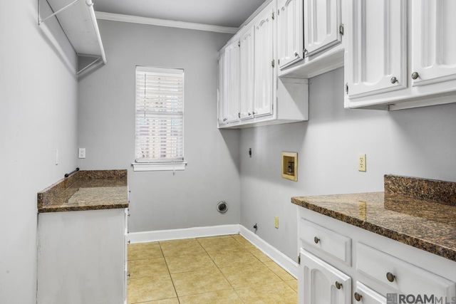 4421 Lake Lawford Ct, Baton Rouge, LA 70816