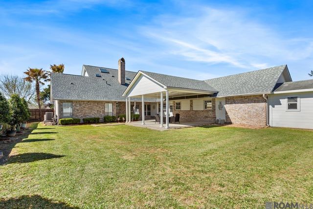 4421 Lake Lawford Ct, Baton Rouge, LA 70816