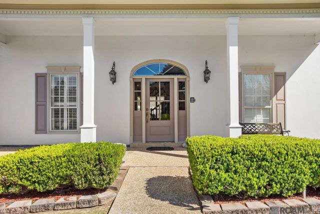 4421 Lake Lawford Ct, Baton Rouge, LA 70816