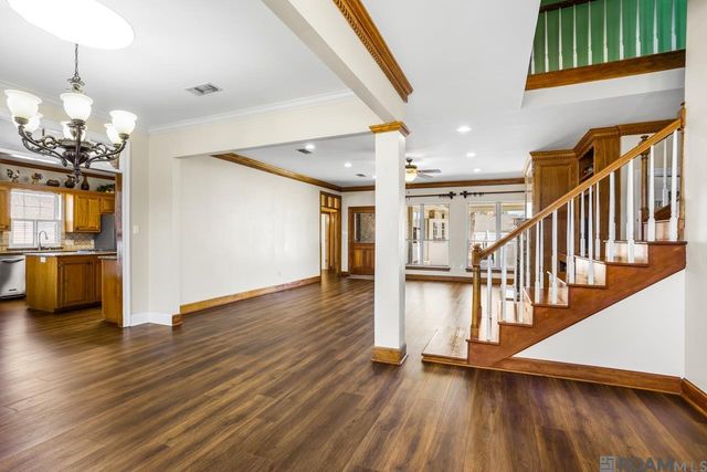 4421 Lake Lawford Ct, Baton Rouge, LA 70816