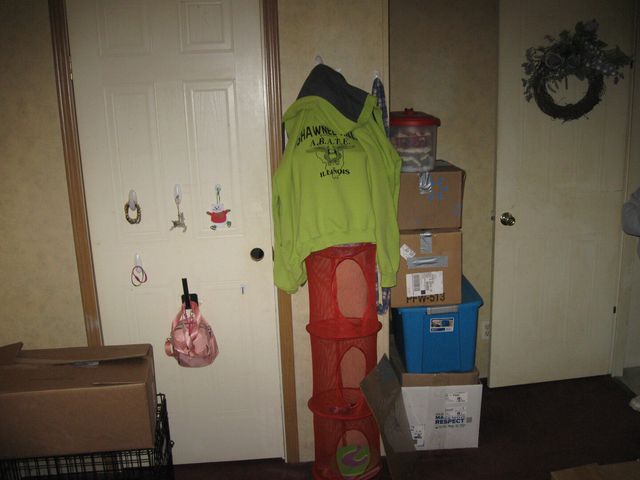 339 Bassett Boulevard, Elizabethtown, IL 62931