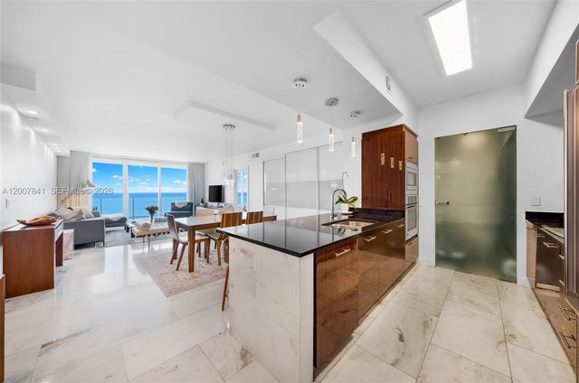 3951 S Ocean Dr 1202, Hollywood, FL 33019