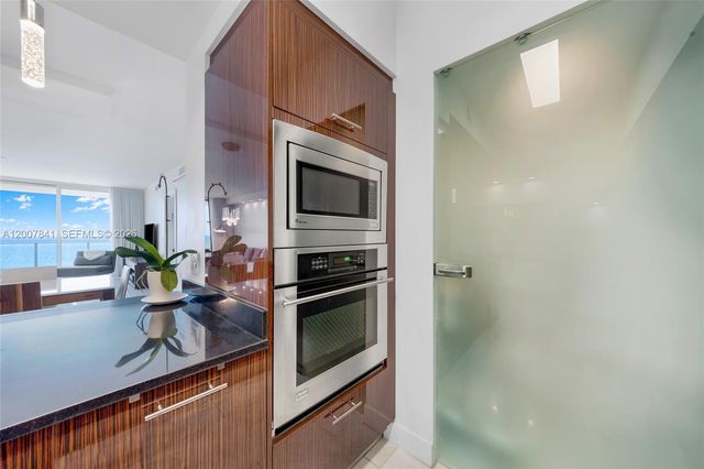 3951 S Ocean Dr 1202, Hollywood, FL 33019