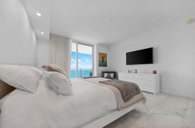 3951 S Ocean Dr 1202, Hollywood, FL 33019