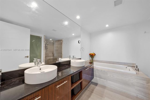 3951 S Ocean Dr 1202, Hollywood, FL 33019