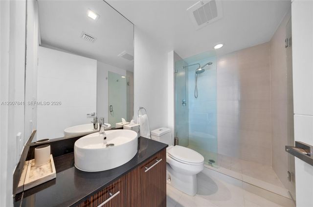 3951 S Ocean Dr 1202, Hollywood, FL 33019