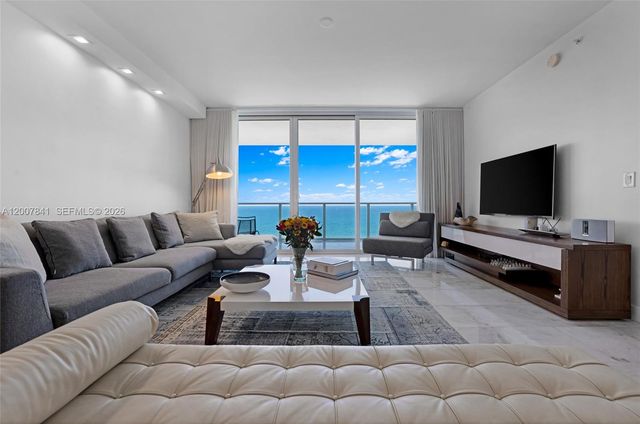 3951 S Ocean Dr 1202, Hollywood, FL 33019