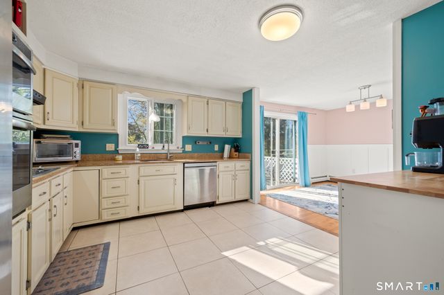 136 Murielle Drive, South Windsor, CT 06074