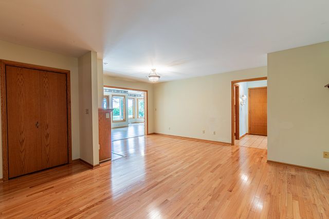 154 E US 34 Highway, Mendota, IL 61342