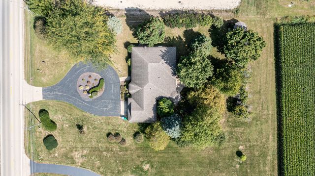 154 E US 34 Highway, Mendota, IL 61342